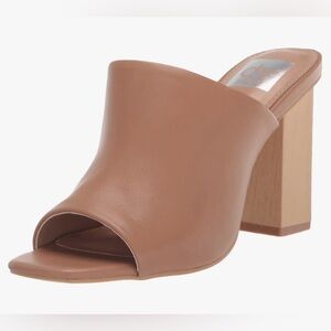 Dolce Vita Women’s Kera slide sandle in Toffee size 11